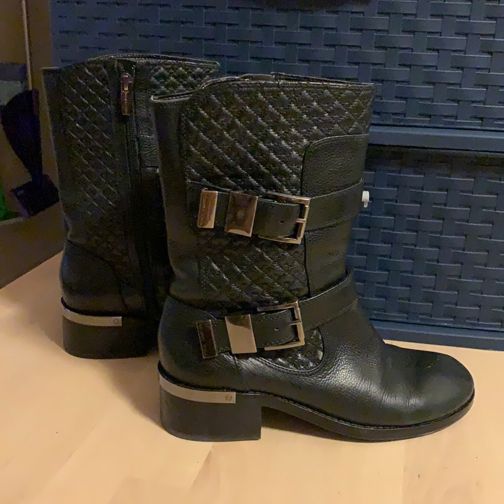 Pre-Owned Vince Camuto Welton, size 8M